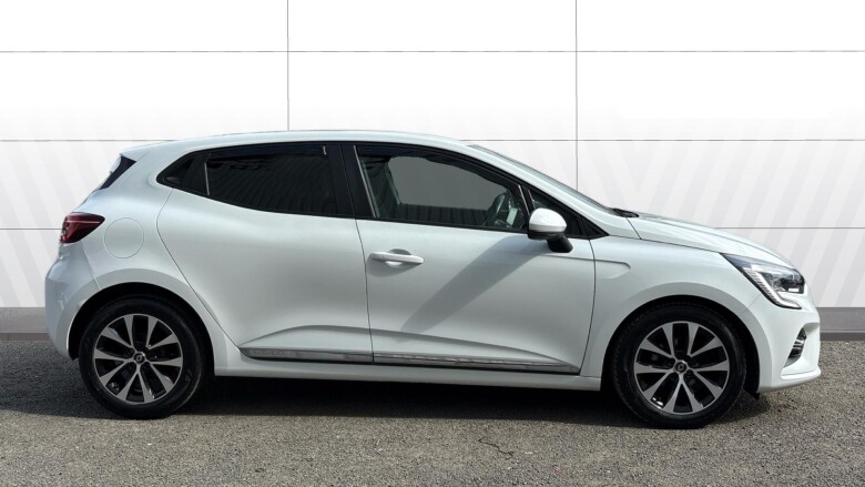 Renault Clio 1.0 TCe 100 Iconic 5dr Petrol Hatchback